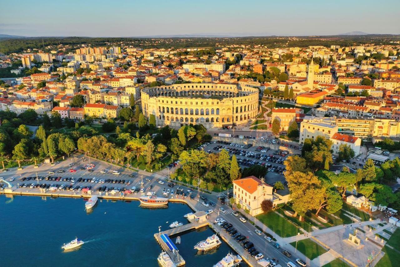 Apartament Colosseum View Pula Luaran gambar